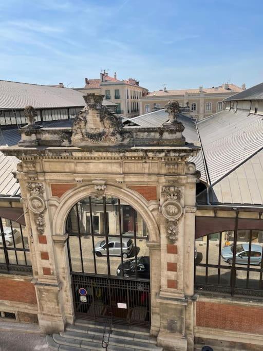Vue Sur La Place Des Halles, Art Apparts เบซิเยร์ ภายนอก รูปภาพ